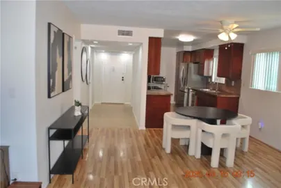 612 N Louise #307 Photo