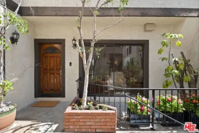 4338 Gentry Avenue #4 Photo