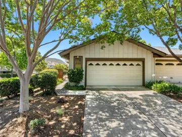 1210 Camino Del Lago Photo