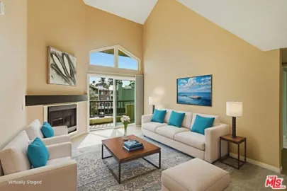 5545 Canoga Avenue #301 Photo