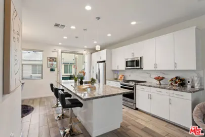 19547 Cardigan Drive Photo