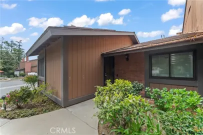 14456 Foothill #47 Photo