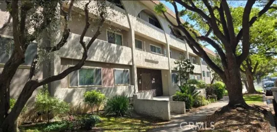 8650 Belford #119A Photo