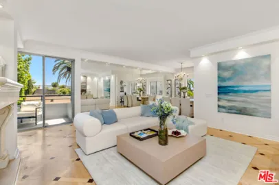 121 S Palm Drive #403 Photo