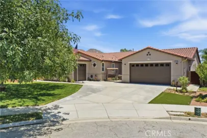 28382 Beacon Bay Circle Photo