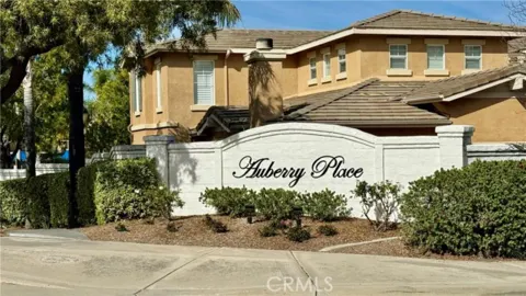 33513 Emerson #C Photo