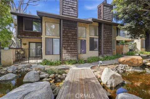3659 Country Club #B listing photo