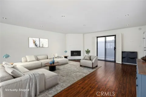 11100 Acama #13 listing photo