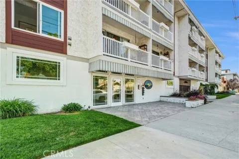 363 Newport Avenue #113 listing photo