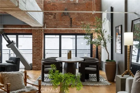 835 Locust Avenue #211 listing photo