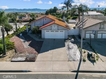 39769 Firethorn Court photo 1