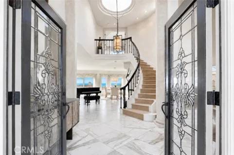 15 Nice listing photo
