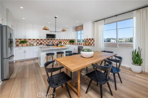 921 Estrella Road listing photo