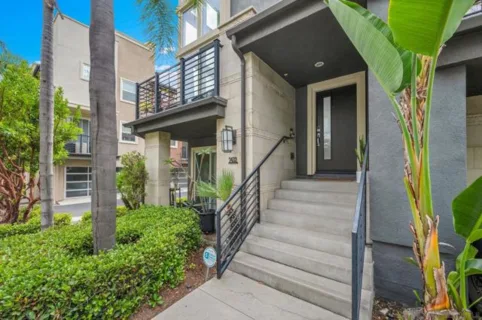 2432 Via Alta listing photo