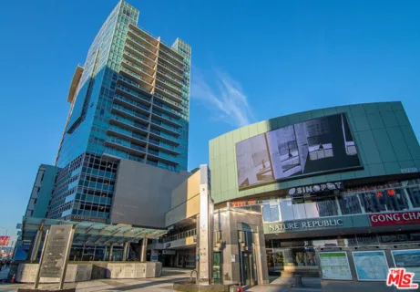 3785 Wilshire Boulevard #908 listing photo