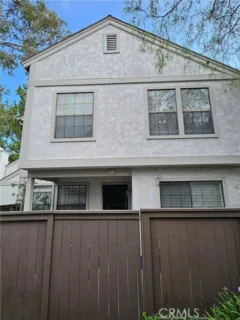 9060 Candlestick Lane listing photo