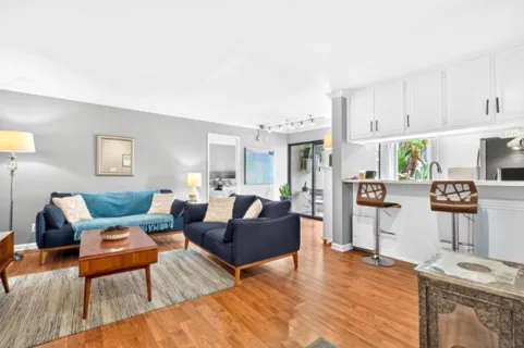 6924 Hyde Park #220 listing photo