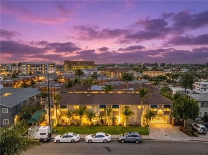 2217 Burroughs Street #5 listing photo