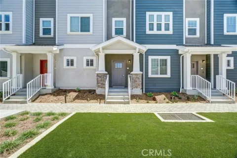 1336 Locust Avenue #4 listing photo