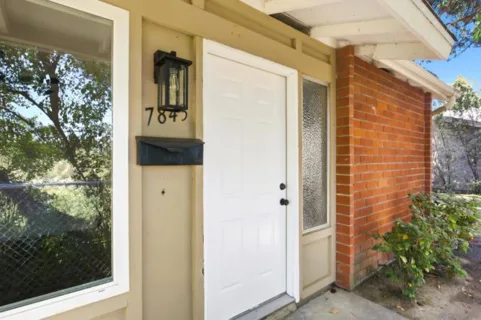 7843 Camino Glorita listing photo
