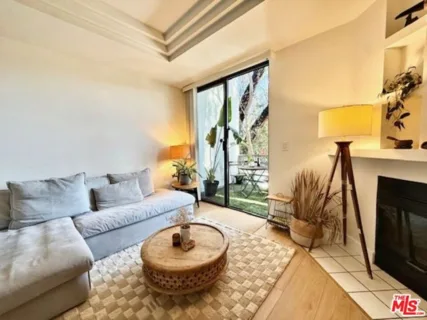2500 Abbot Kinney Boulevard #6 listing photo
