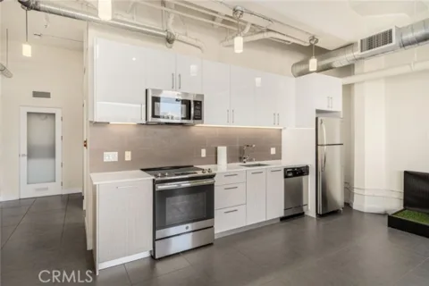 939 S Broadway #1001 listing photo