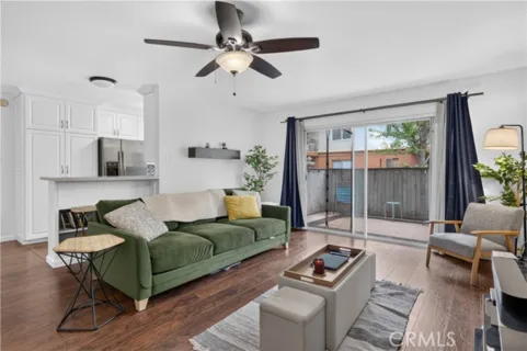 400 N Acacia Avenue #B17 listing photo