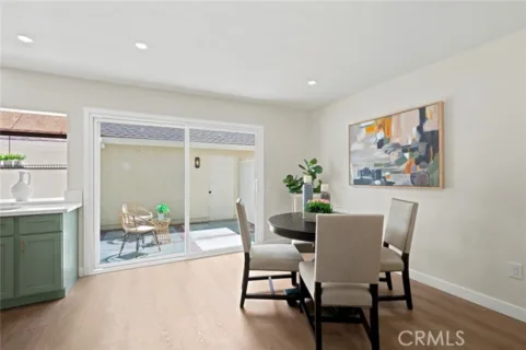 1700 W Cerritos #206 listing photo