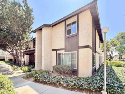 807 S Mollison Avenue #24 listing photo