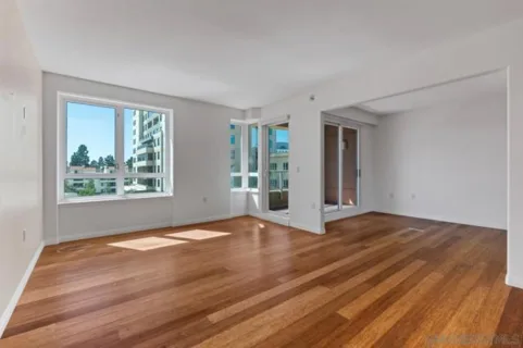 3890 Nobel #304 listing photo