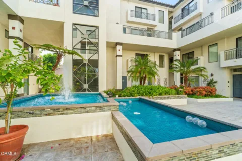 111 S Oak Knoll Avenue #107 listing photo