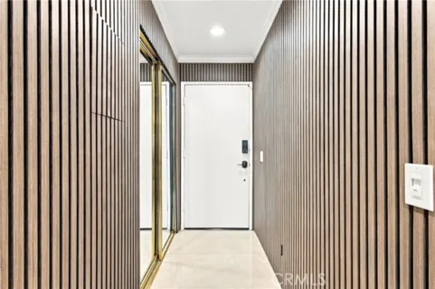 330 Burchett #206 listing photo