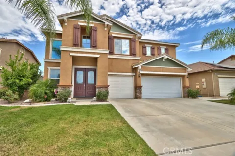 31880 Serrento photo 1