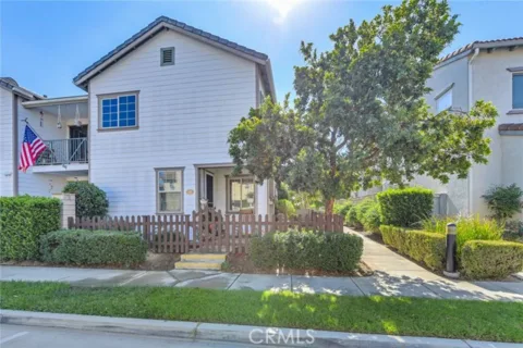 450 Merced Court listing photo