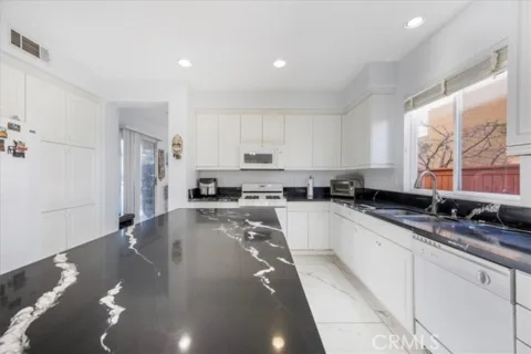 44364 Kingston listing photo