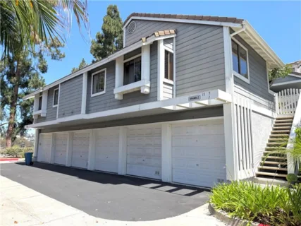 11 Bramble listing photo