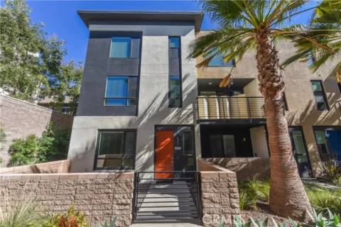 2870 N Glassell listing photo