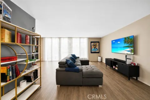 7260 Hillside Avenue #207 listing photo