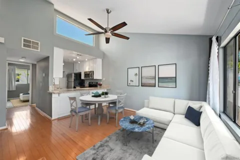 4576 Hawley #5 listing photo