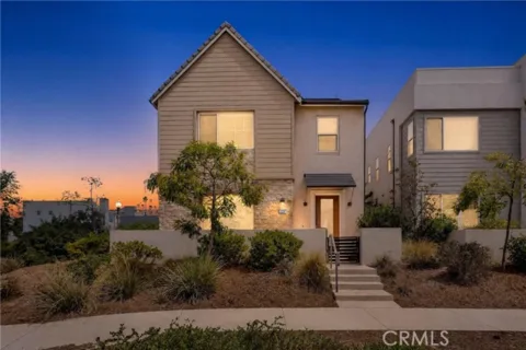 128 Character listing photo