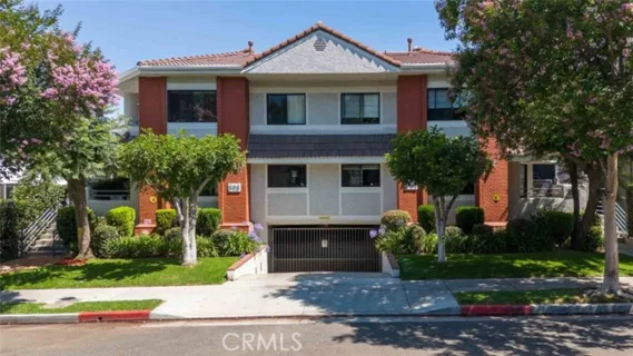 301 W Loraine Street #5 listing photo
