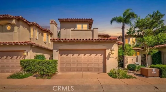3122 Hamburg listing photo