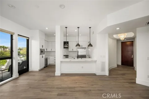 402 Rockefeller #315 listing photo