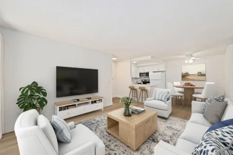 432 Edgehill Lane #145 listing photo