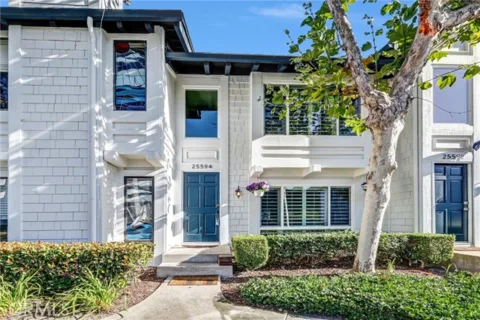 25594 Paseo La Cresta listing photo