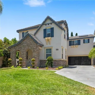 40185 Canton Court photo 1