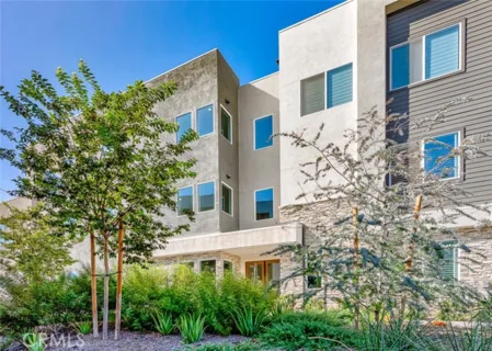 519 Mulligan listing photo