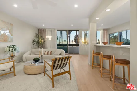 2221 Ocean Avenue #101 listing photo