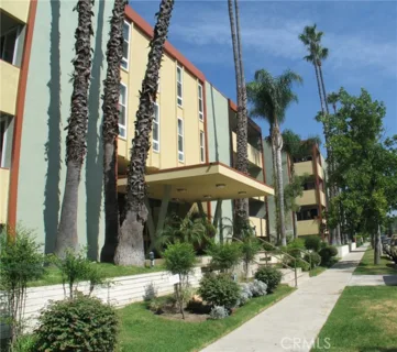 4915 Tyrone #221 listing photo