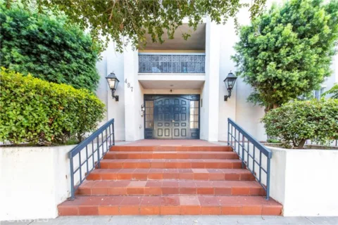 497 S El Molino Avenue #205 listing photo